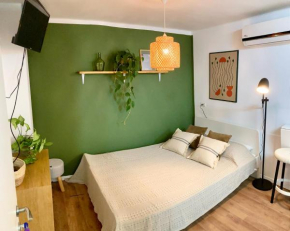 Dotan's Boutique Studios - By The Beach!